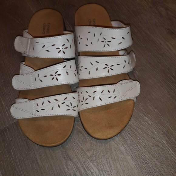 2/$20.00 - George Classics Keri Ladies Size 9W Velcro Closure White Sandals - Picture 1 of 8